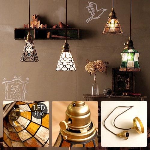 �����ȥ���������� ���ƥ�ɥ��饹 �ڥ����� �إ�� [��Ǯ���դ�] ARTWORKSTUDIO Stained glass-pendant Helm