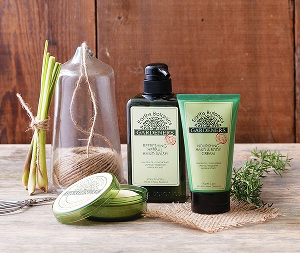 Les Floralies ������ �ܥ��˥��� �����ǥʡ��� �ϥ�ɥ��꡼�� 150ml Earths Botanics Gardeners