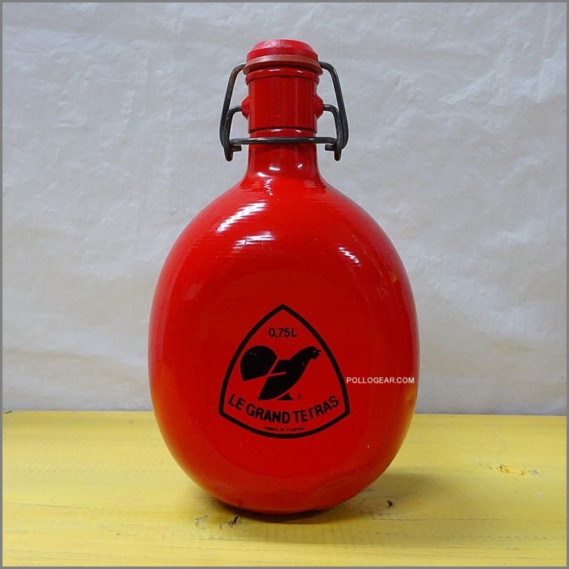 1980年代 グランテトラ 0.75L<BR>丸型 LE GRAND TETRAS<BR>VINTAGE ウォーターボトル<br>赤 レッド ビンテージキャンプ
