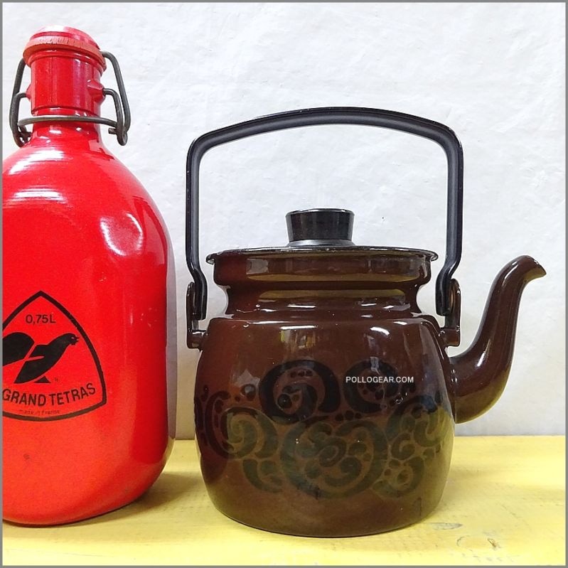 1960年代 北欧 ビンテージ FINEL<BR>フィネル ホーロー ケトル 琺瑯<BR>フィンランド製  オリエント<BR>RAIJA UOSIKKINEN / KAJ FRANCK<br>エナメルウェア  VINTAGE ARABIA レトロ