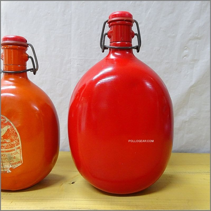 1.5L 1970年代 グランテトラ<BR>丸型 LE GRAND TETRAS<BR>VINTAGE ウォーターボトル<br>赤 レッド ビンテージキャンプ