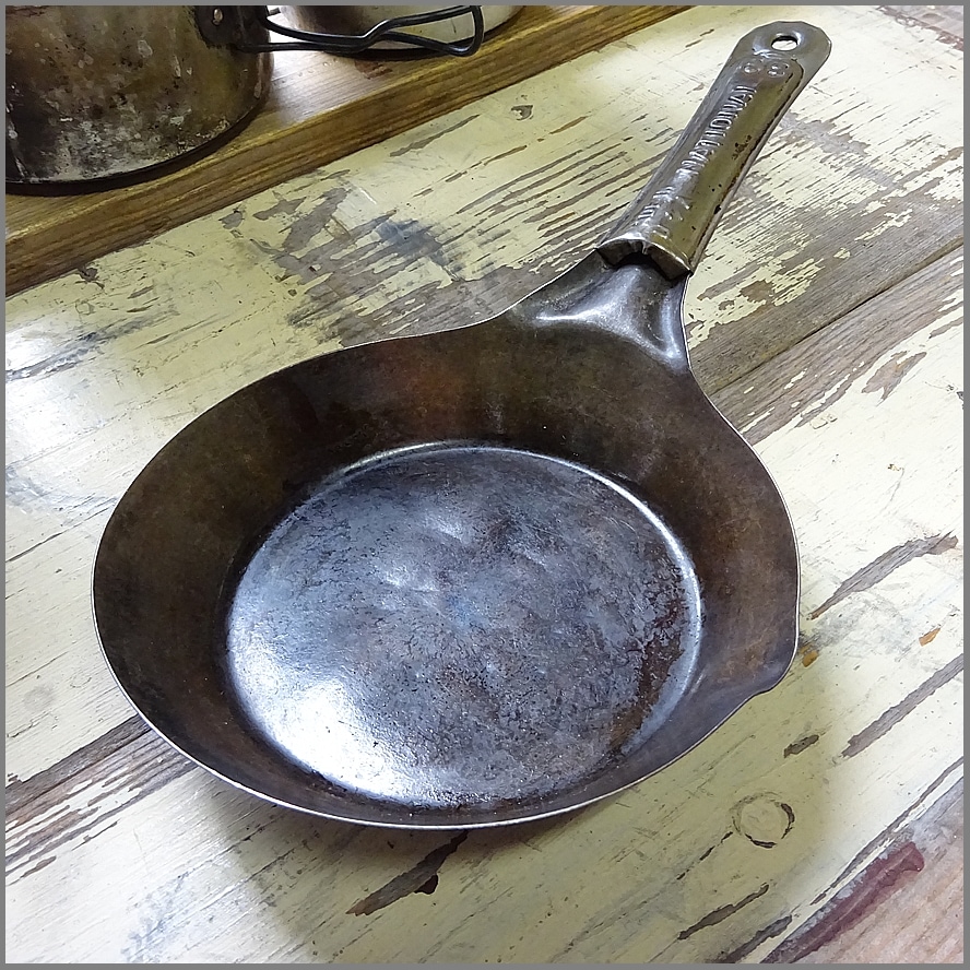 revere wareフライパン 約26.5cm 鉄製 ビンテージ 1960年代 USA 265㎜<BR> ビンテージ フライパン<BR>鉄フライパン