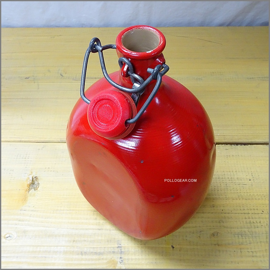 1.5L 1970年代 グランテトラ<BR>丸型 LE GRAND TETRAS<BR>VINTAGE ウォーターボトル<br>赤 レッド ビンテージキャンプ