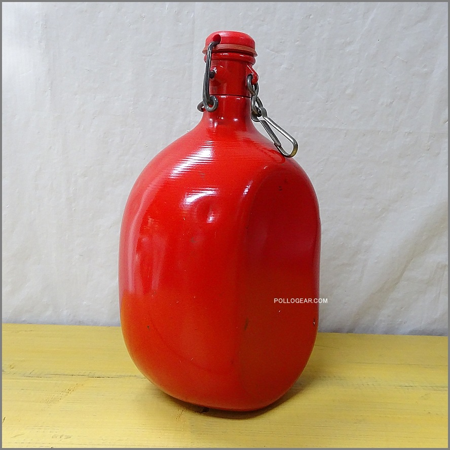 1.5L 1970年代 グランテトラ<BR>丸型 LE GRAND TETRAS<BR>VINTAGE ウォーターボトル<br>赤 レッド ビンテージキャンプ