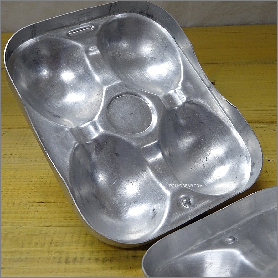 1940年代 MADE IN GERMANY<BR>アルミ エッグケース ドイツ製<BR>Vintage Egg Carry<BR>ビンテージ エッグホルダー