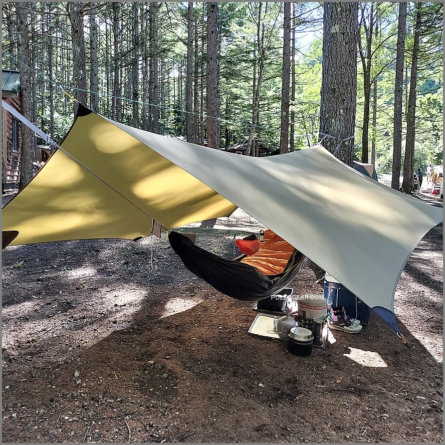 2011 デッドストック<br>INTEGRAL DESIGNS SilTarp3<br>シルナイロン フラットタープ<br>ウルトラライト シルタープ<br>10' x 12' Flat Tarp - Silnylon (3.05m×3.66m)