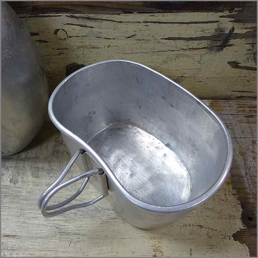 50’s LE GRAND TETRAS<BR>キャンティーンカップ<BR>1リットルボトル 2本<BR>グランテトラ デンマークCF刻印<br>VINTAGE ウォーターボトル