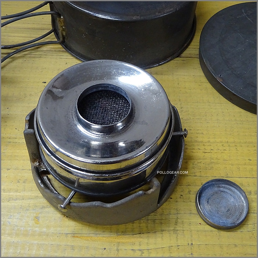 Early 1900’s WT&CO USA<BR>クッカー アルコールストーブ<BR>Vintage Tin Pot & Spirit Burner<BR>Whitall Tatum & Co Pocket Stove<BR>ビンテージ ポケットストーブ アメリカ製 