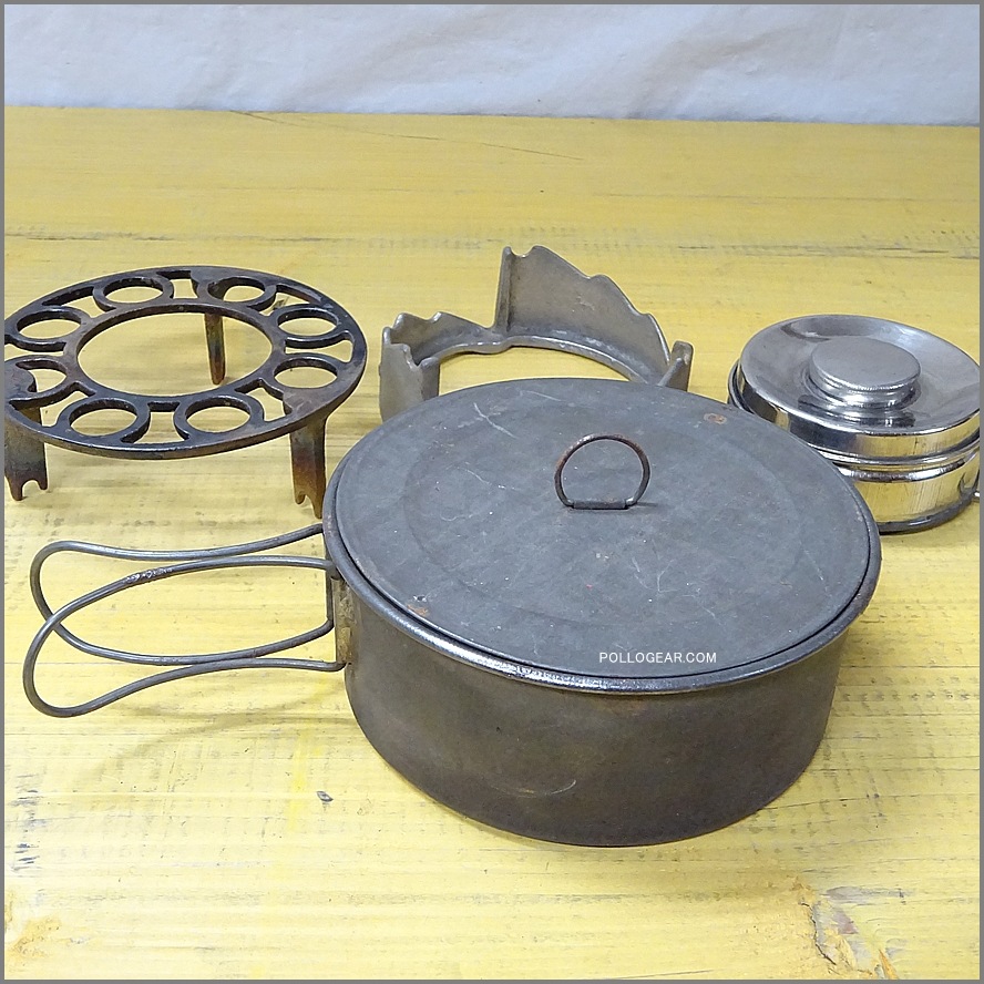 Early 1900’s WT&CO USA<BR>クッカー アルコールストーブ<BR>Vintage Tin Pot & Spirit Burner<BR>Whitall Tatum & Co Pocket Stove<BR>ビンテージ ポケットストーブ アメリカ製 