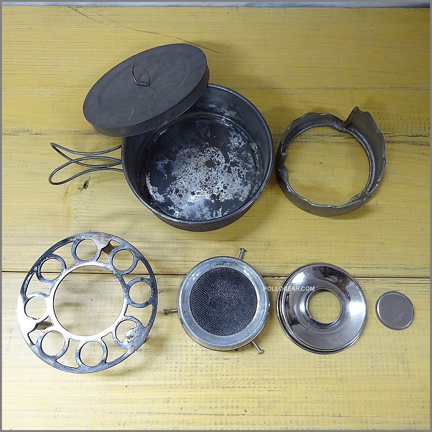 Early 1900’s WT&CO USA<BR>クッカー アルコールストーブ<BR>Vintage Tin Pot & Spirit Burner<BR>Whitall Tatum & Co Pocket Stove<BR>ビンテージ ポケットストーブ アメリカ製 