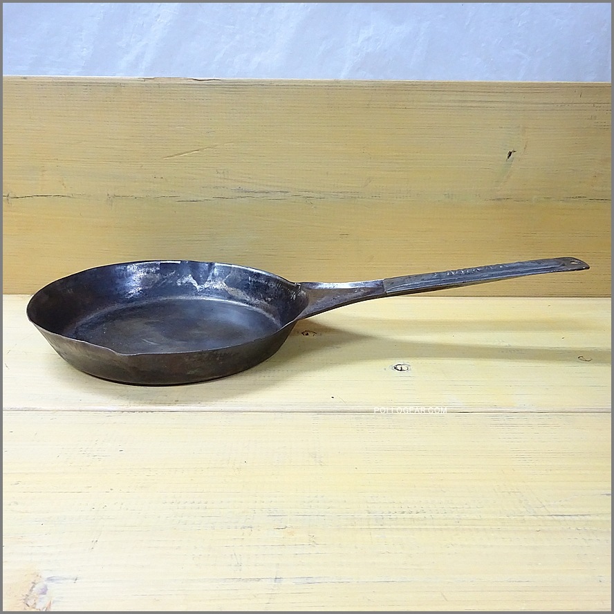 1950年代 NATIONAL<BR>ビンテージ フライパン<BR>鉄フライパン アメリカ製<BR>Cowboy Frying Pans 235㎜