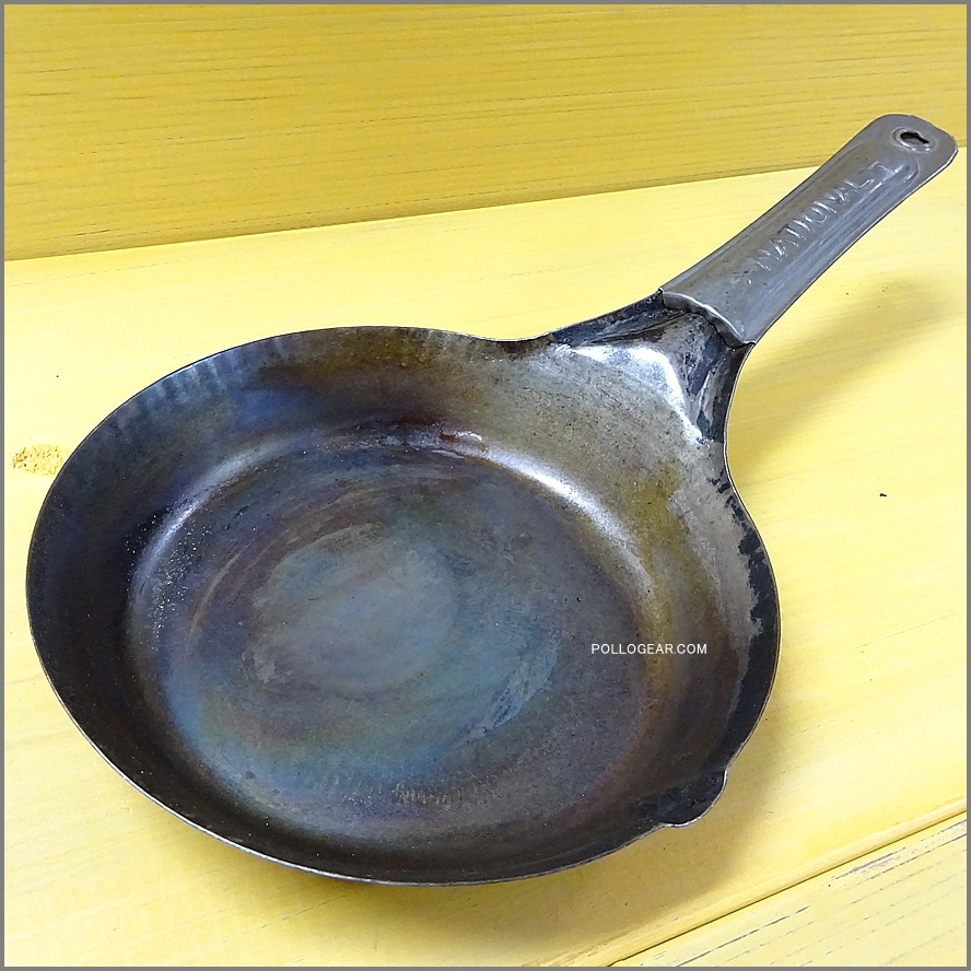 1950年代 NATIONAL 152㎜<BR>ビンテージ フライパン<BR>鉄フライパン アメリカ製<BR>Cowboy Frying Pans