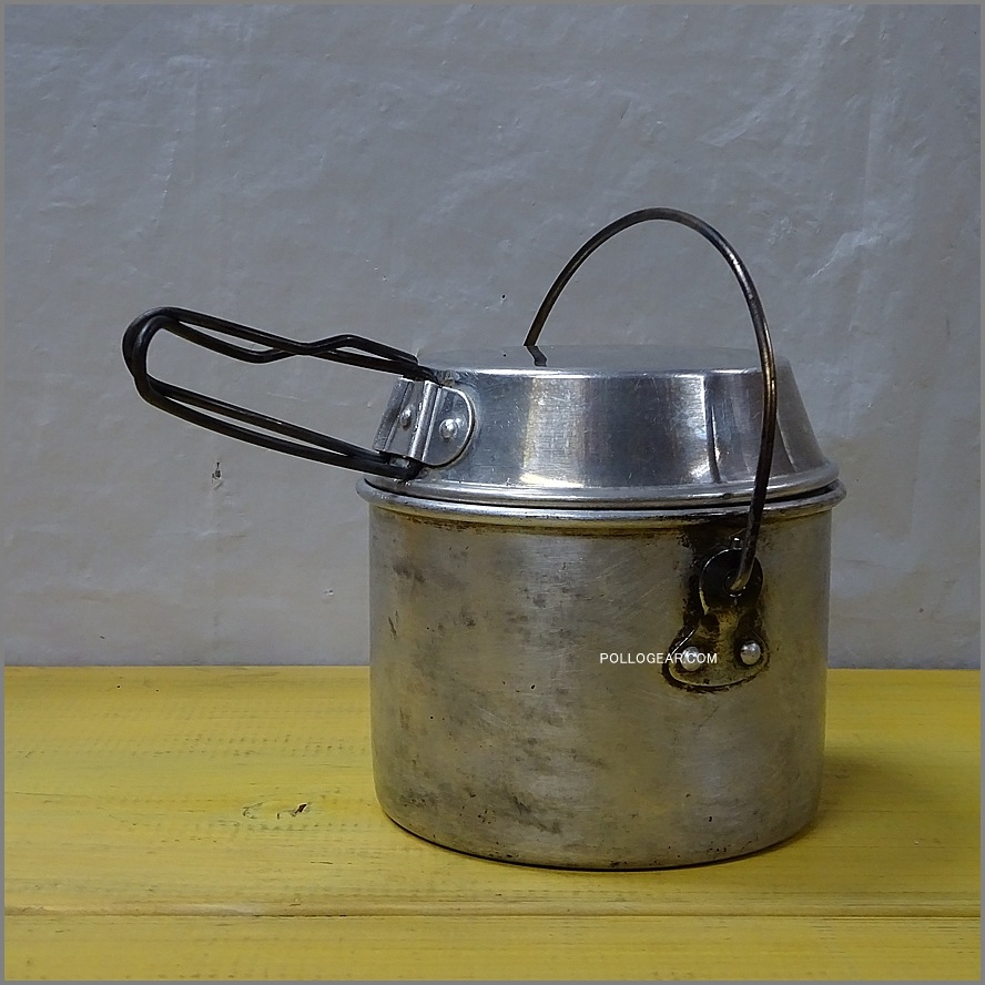 ホットンブルドッグ　メスキット小　使用感あり。　観賞用。 ブルドッグマークでお馴染みHOTTON(ホットン)のメスキット HOBO