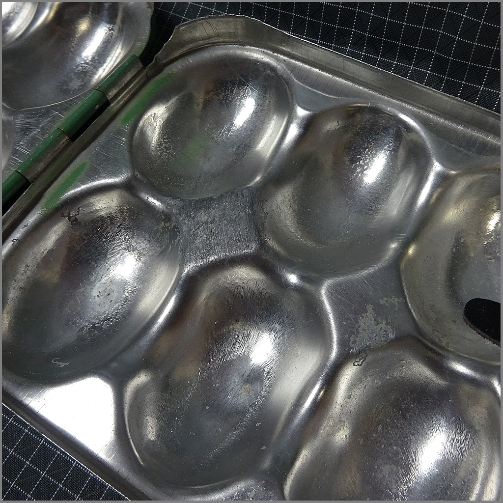 Vintage Egg Carry<BR>アルミ エッグホルダー<BR>1950年代 ビンテージ