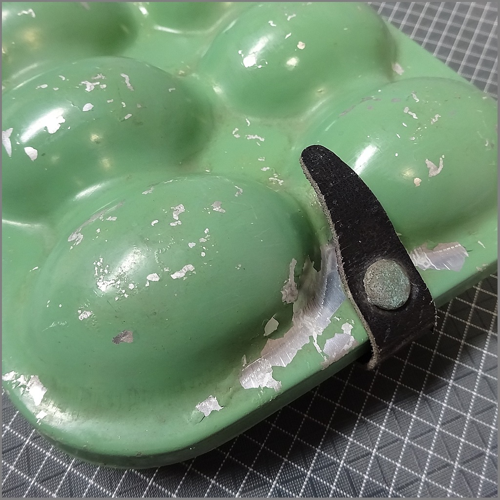 ② アンティーク レア HOPE社 Egg Box エッグボックス エッグケース french vintage plastic egg case フランス ヴィンテージ 卵入れ