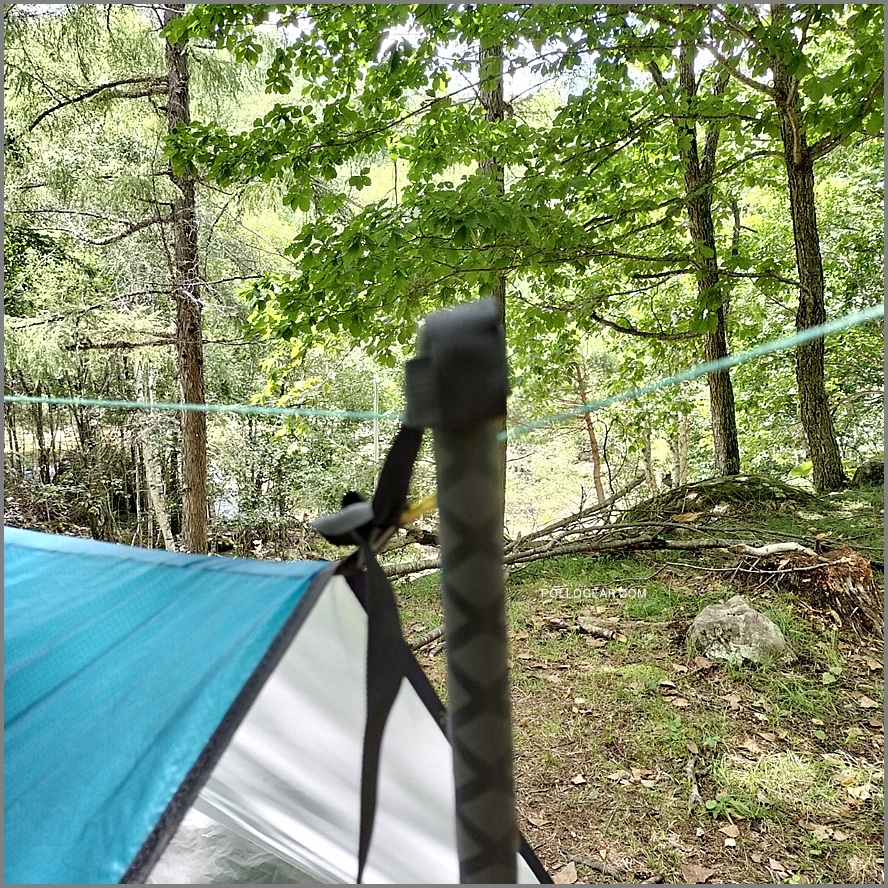 2007年 グラナイトギア<br>8×8 ノーザンライトタープ<br>GRANITE GEAR SILTARP<br>シルタープ スカート付き<br>バイカラー ブルー ホワイト<br>シルナイロン フラットタープ ULTRALIGHT CLASSIC