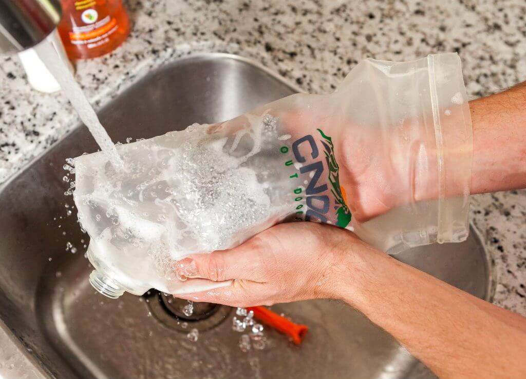 【送料無料】 クノック　ウォーターコンテナ ヴェクト 2リットル [オレンジ] / CNOC VECTO 2L