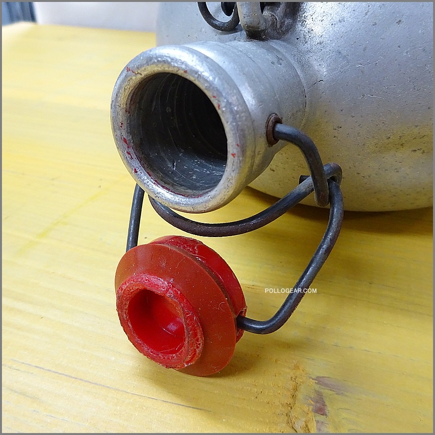 2.0L グランテトラ 1950年代<BR>LE GRAND TETRAS<BR>VINTAGE ウォーターボトル <BR>ゴールドラベル スイングキャップ