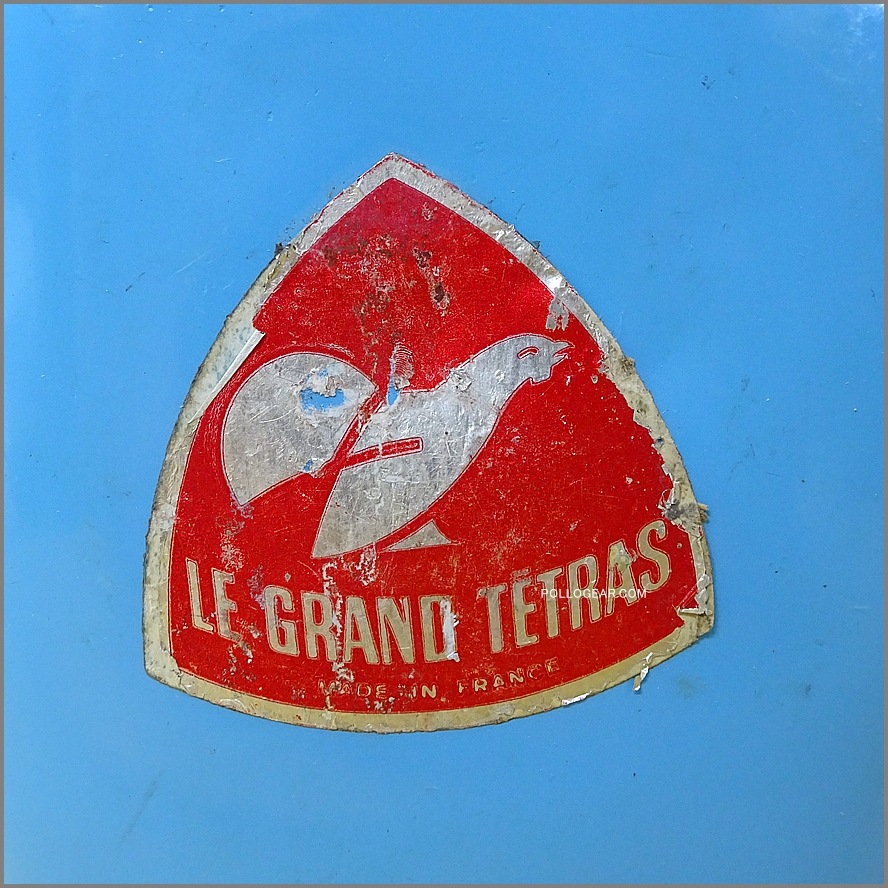 1970年代 グランテトラ 1.0L<BR>旧丸型 LE GRAND TETRAS<BR>シルバーラベル 水色<BR>VINTAGE ウォーターボトル ターコイズブルー