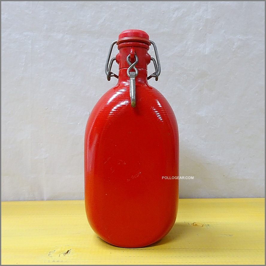 ヨーロッパ限定モデル<BR>1970年代 グランテトラ 0.75L<BR>角型 LE GRAND TETRAS<BR>VINTAGE ウォーターボトル