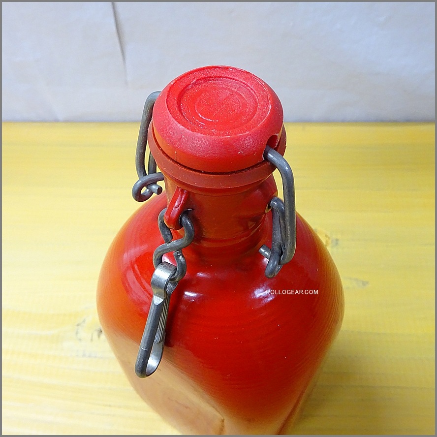 ヨーロッパ限定モデル<BR>1970年代 グランテトラ 0.75L<BR>角型 LE GRAND TETRAS<BR>VINTAGE ウォーターボトル