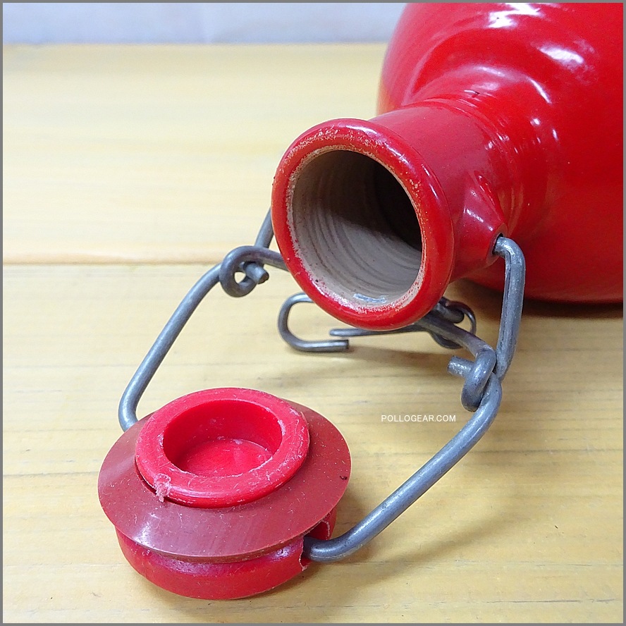 ヨーロッパ限定モデル<BR>1970年代 グランテトラ 0.75L<BR>角型 LE GRAND TETRAS<BR>VINTAGE ウォーターボトル