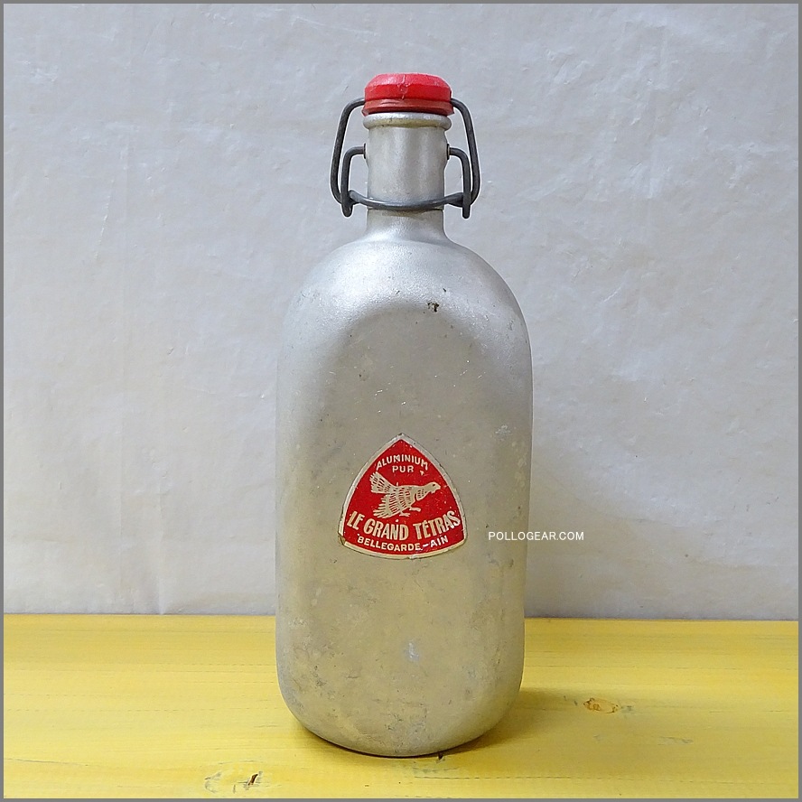 1960年代 グランテトラ 1.0L<BR>角型 LE GRAND TETRAS<BR>VINTAGE ウォーターボトル<BR>シルバー アルミ無垢 