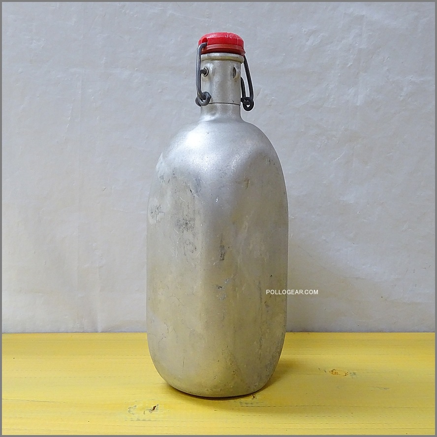 1960年代 グランテトラ 1.0L<BR>角型 LE GRAND TETRAS<BR>VINTAGE ウォーターボトル<BR>シルバー アルミ無垢 