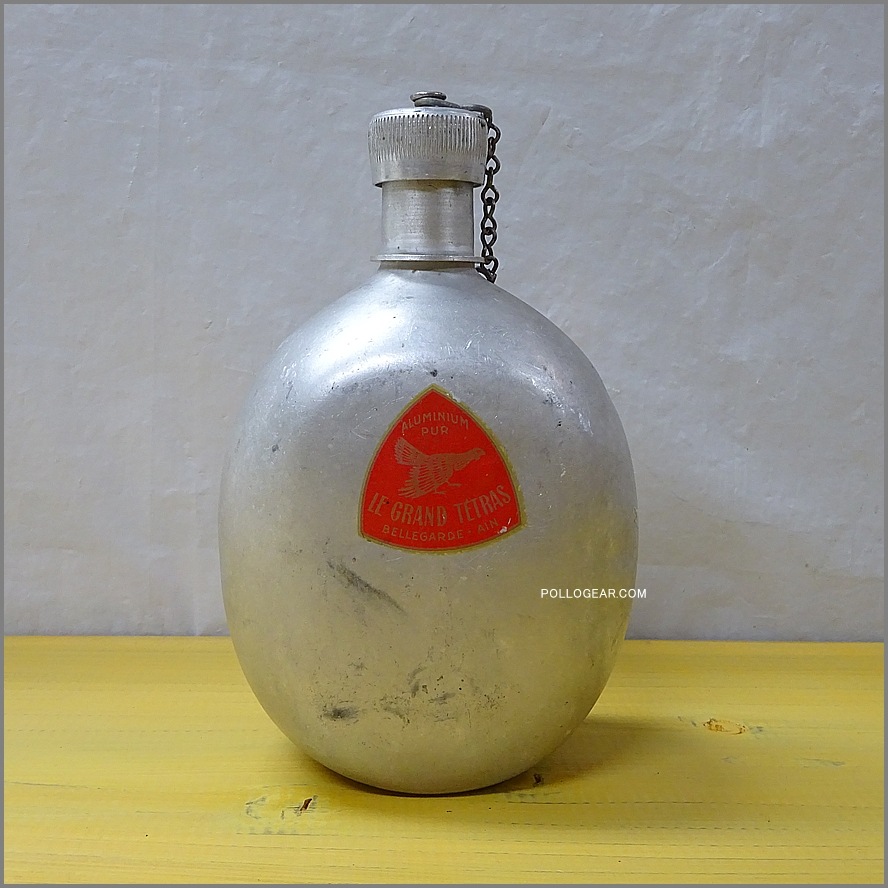LE GRAND TETRAS グランテトラ スクリュー式 1L 希少品 LE GRAND TETRAS 1L 水筒 赤 グランテトラ - メルカリ