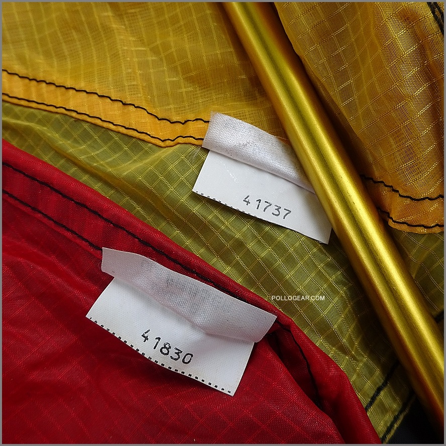 1994年 Hilleberg AB STAIKA<br>革タグ フルスリーブ スタイカ 赤<br>VINTAGE ヒルバーグ 旧タグ ２型 美品 フロア張替え未使用