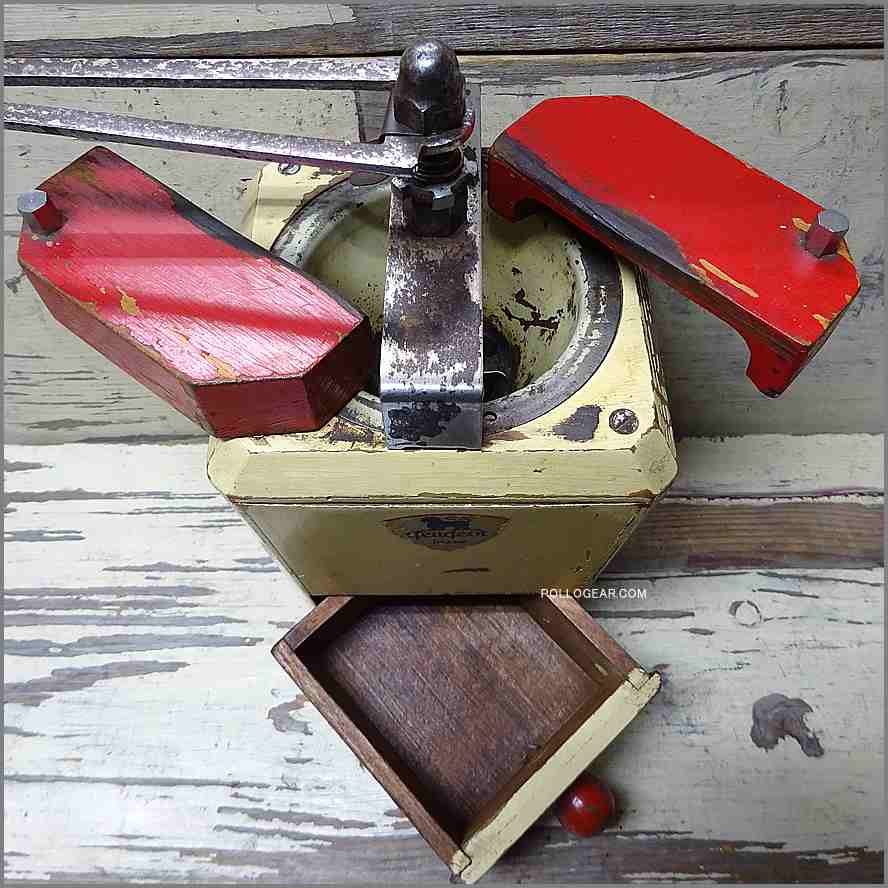 1930年代 プジョー RIC<BR>フランス製 コーヒーミル<BR>Peugeot Ric Coffee Grinder<BR>コーヒーグラインダー<BR>ビンテージミル 