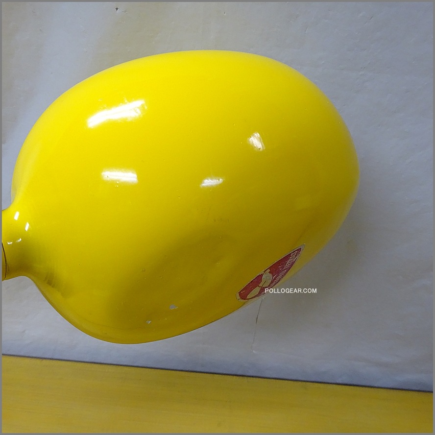 2.0L グランテトラ 1960年代<BR>旧丸型 LE GRAND TETRAS<BR>シルバーラベル イエロー<BR>VINTAGE ウォーターボトル 黄色