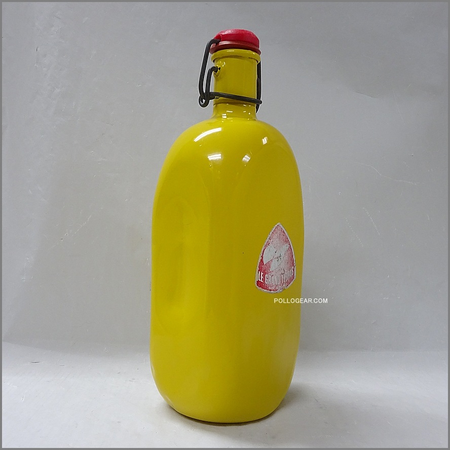 1970年代 グランテトラ 1.0L<BR>角型 LE GRAND TETRAS<BR>VINTAGE ウォーターボトル<BR>シルバーラベル後期 イエロー 黄色