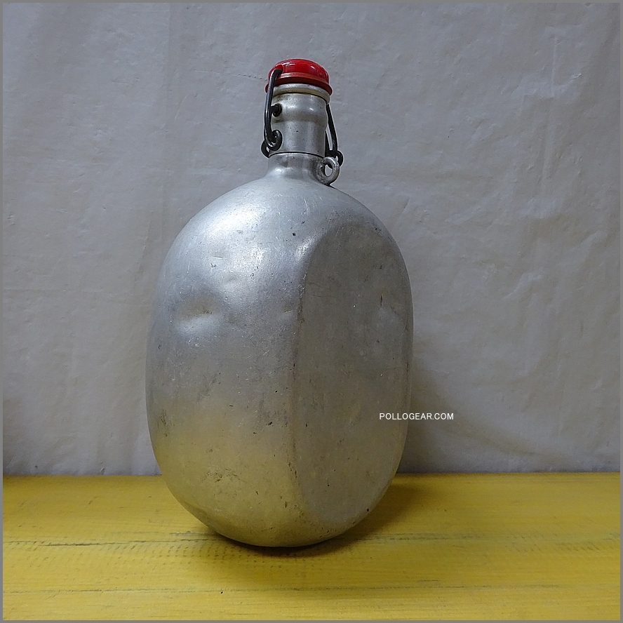 1.5L グランテトラ 1950年代<BR>LE GRAND TETRAS<BR>VINTAGE ウォーターボトル <BR>ゴールドラベル スイングキャップ