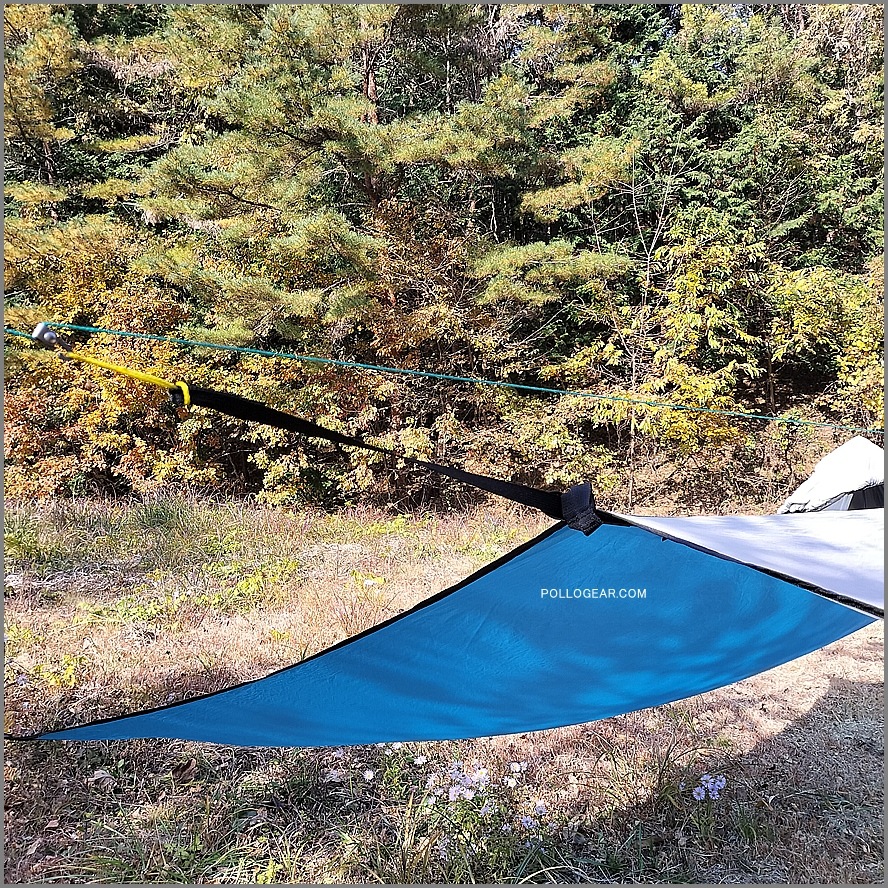 2007年 グラナイトギア 10×12<br>ホワイトライトニングタープ<br>GRANITE GEAR SILTARP<br>シルタープ White Lightning Tarp<br>バイカラー ブルー ホワイト<br>シルナイロン カテナリーカット ULTRALIGHT CLASSIC