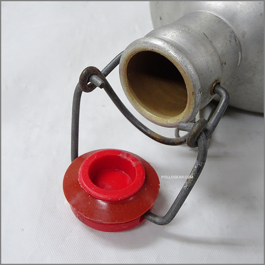 1.0L グランテトラ 1950年代<BR>LE GRAND TETRAS<BR>VINTAGE ウォーターボトル <BR>ゴールドラベル スイングキャップ