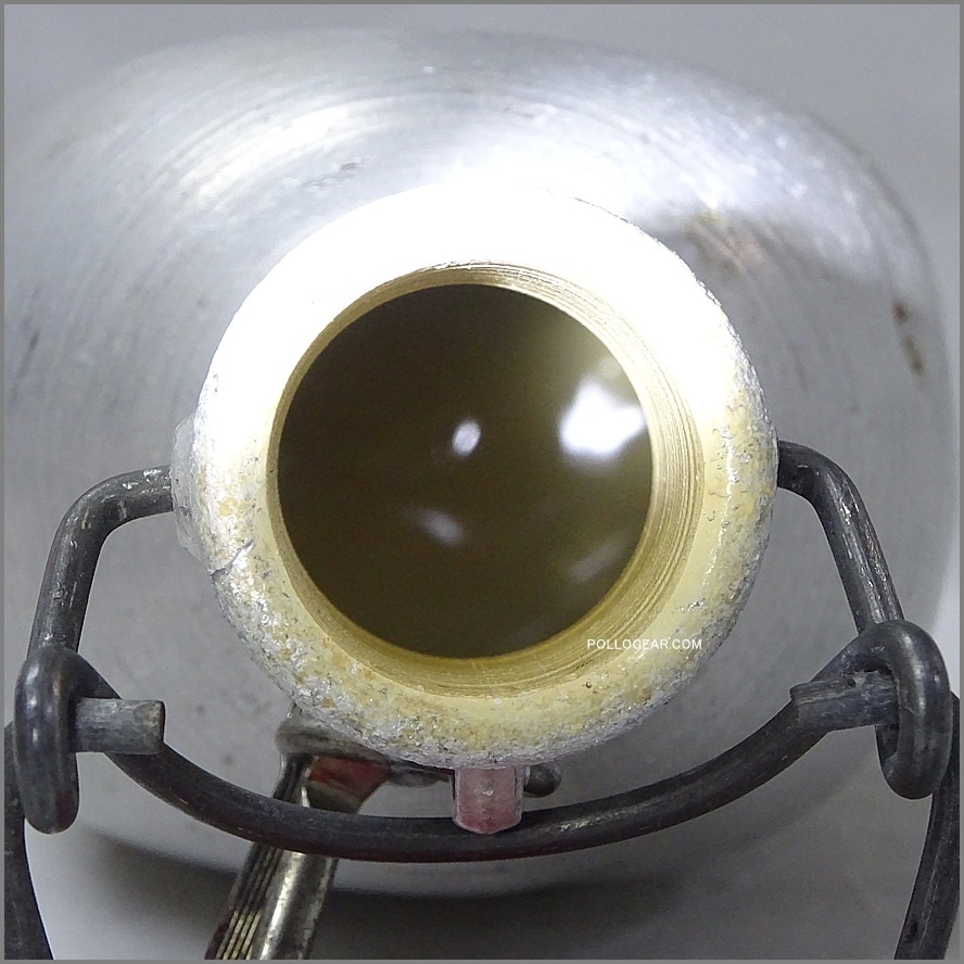 1970年代 グランテトラ 0.75L<BR>角型 LE GRAND TETRAS<BR>VINTAGE ウォーターボトル<BR>シルバー アルミ無垢 