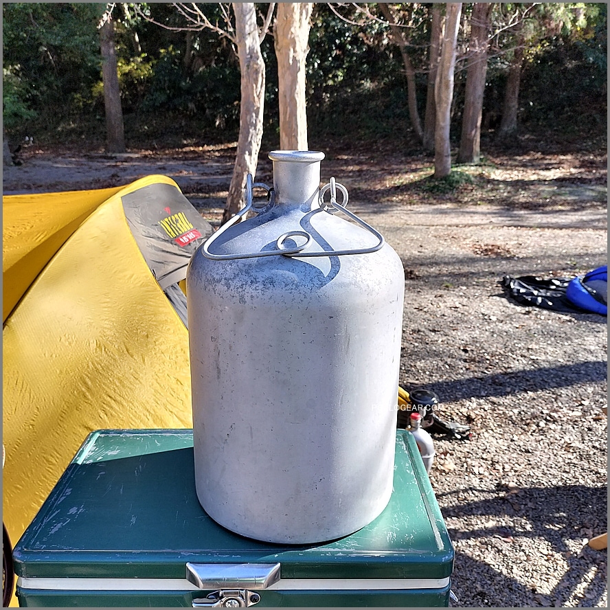 60’s LE GRAND TETRAS<BR>14リットル ウォータージャグ<BR>Vintage Water Jug<BR>グランテトラ フランス製<BR>スーパービッグテトラ アルミジャグ コルクキャップ
