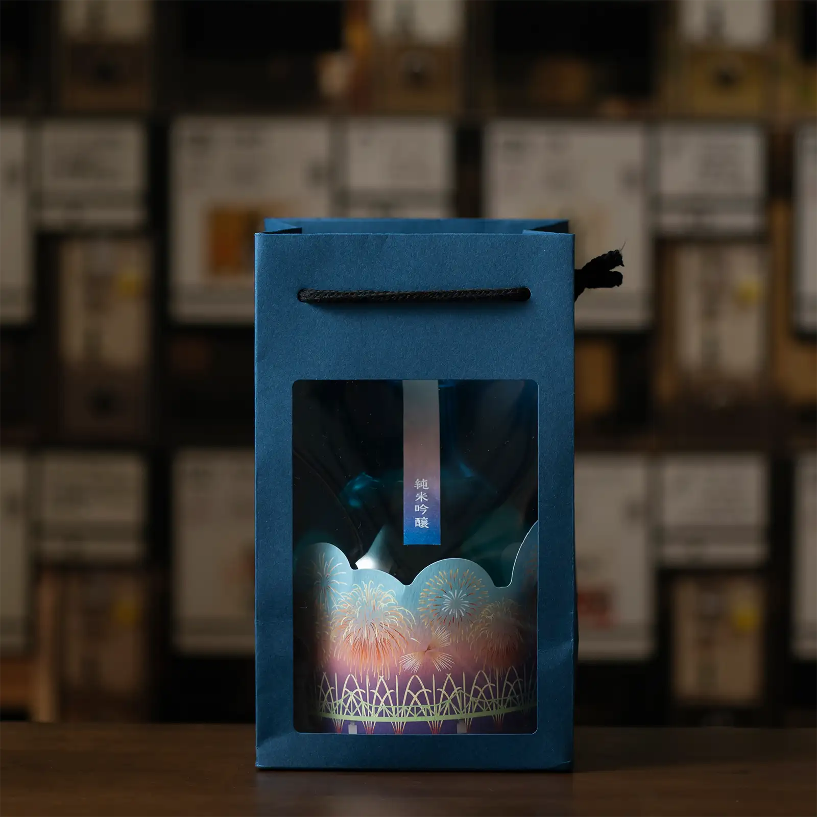 【数量限定】越後 お福正宗 斗瓶型花火ラベル 純米吟醸 720ml（手提げ袋入）