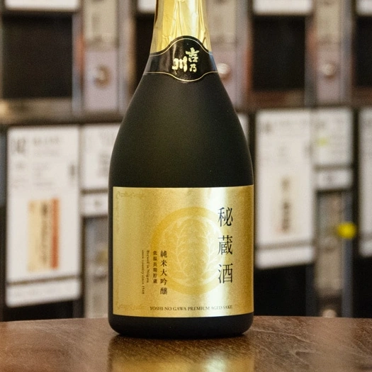吉乃川 秘蔵酒 純米大吟醸 720ml（化粧箱入）