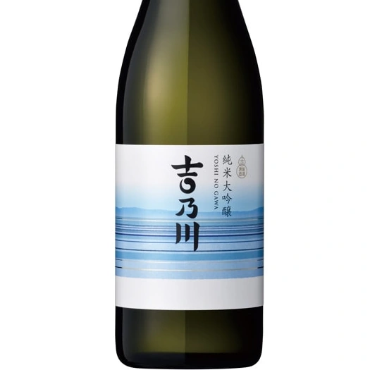 吉乃川 みなも 純米大吟醸 720ml（化粧箱入）