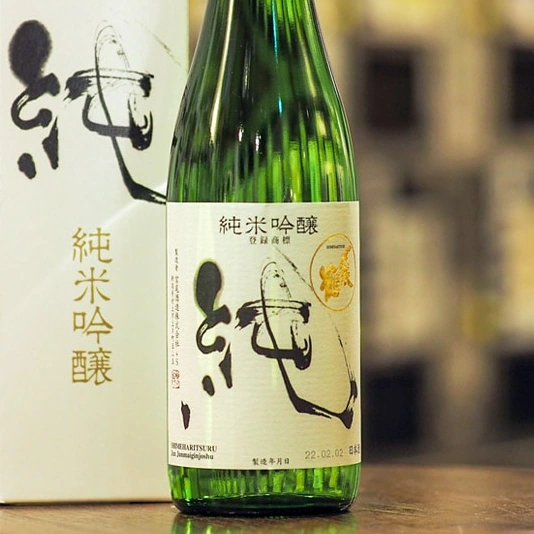 〆張鶴 純 純米吟醸 720ml