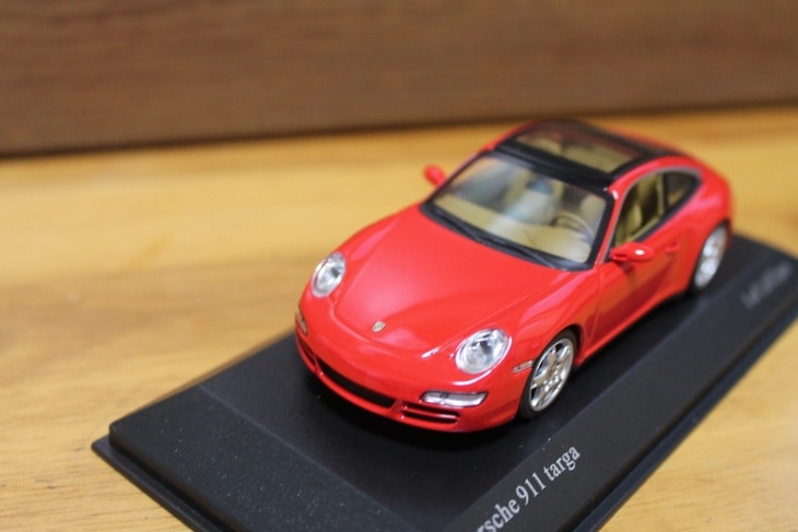 �ͣɣΣɣãȣ��ͣУ� 1/43  �ݥ륷��911  targa