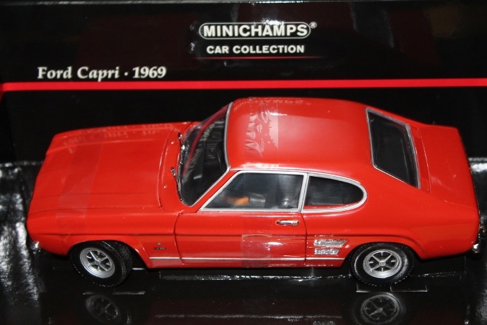 ͣɣΣɣãȣͣУ 1/18 FORD CAPRI 1969