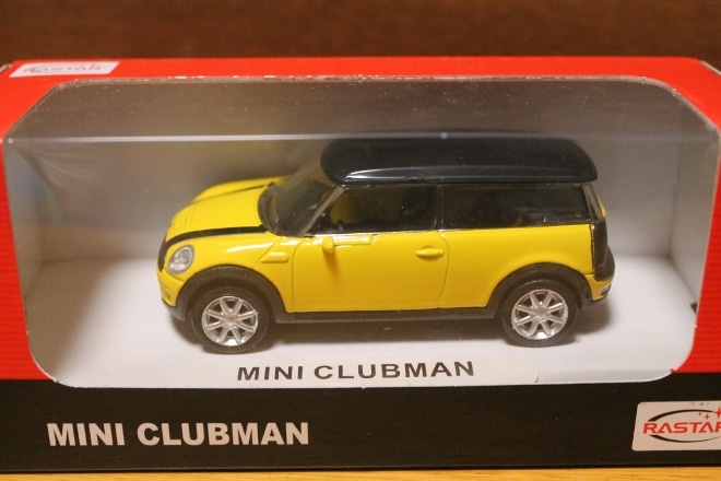 RASTER 1/43 MINI CLUBMAN