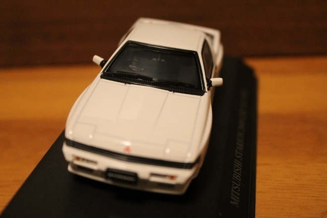 Mitsubishi Starion GSR-VR 1/43 DISM