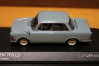 ＭＩＮＩＣＨＡＭＰＳ 1/43 BMW 700LS 1960 ブルー 430 023705|BMW|ミニカー その2