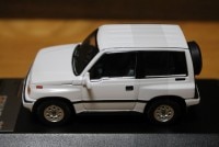 プレミアム-X 1/43 スズキ エスクード 1992 ホワイト PRD327|スズキ|ミニカー その2