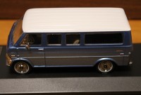 プレミアム-X 1/43 フォード エコノライン 1971 ブルー PRD137|フォード|ミニカー その2
