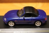 First 1/43 マツダ ロードスター 2001 ブルー 幌付き F43-008|マツダ|ミニカー